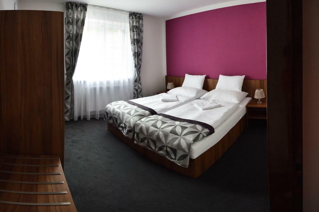 Hotel Rysavy Vémyslice Quarto foto
